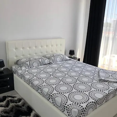 Apartament Flav Năvodari